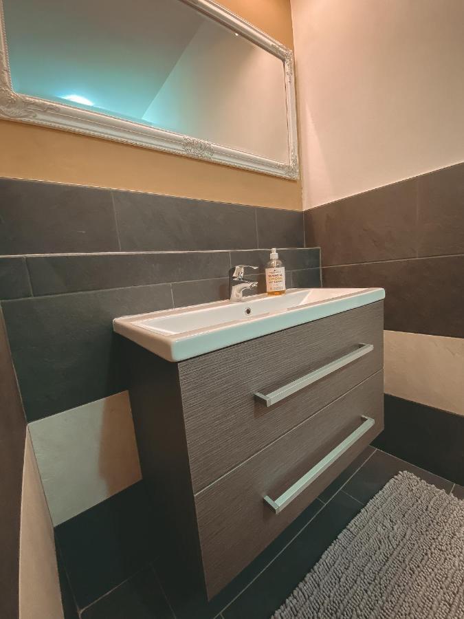 Apartment L'Envers Αόστα Εξωτερικό φωτογραφία